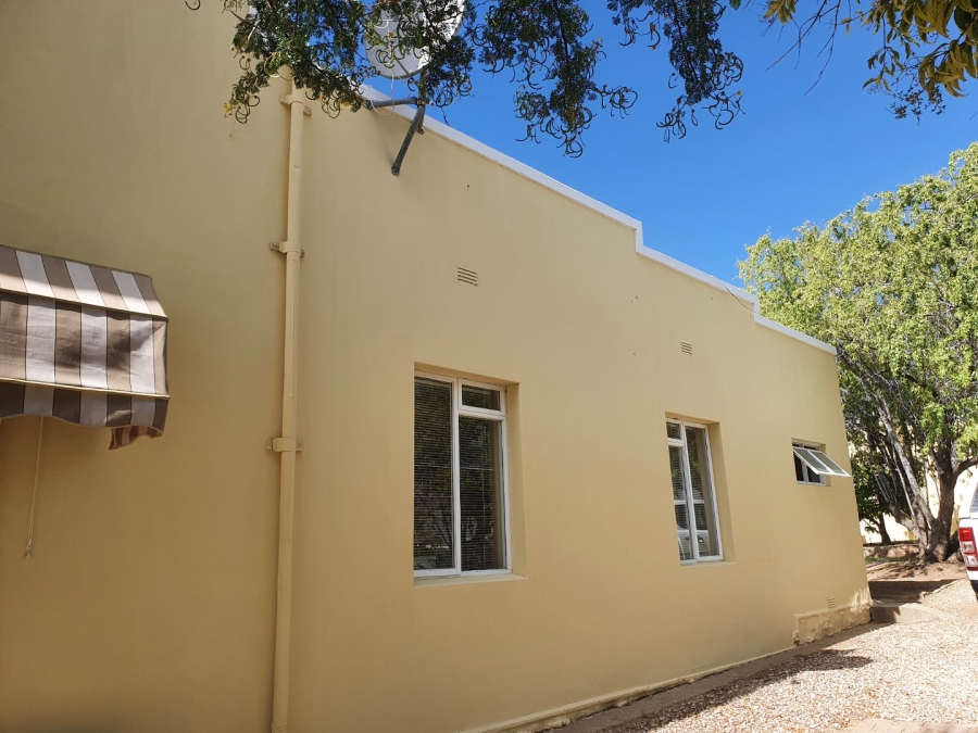 5 Bedroom Property for Sale in Prince Albert Western Cape